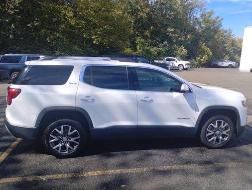 2020 GMC Acadia SLE