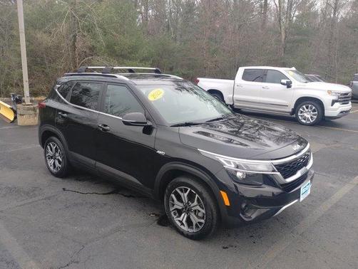 2022 Kia Seltos EX
