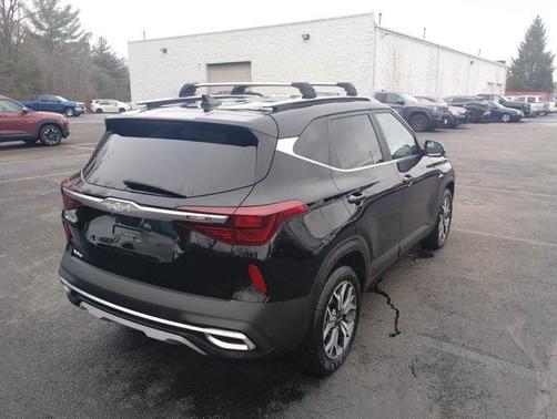 2022 Kia Seltos EX