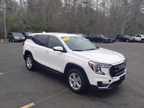 2024 GMC Terrain SLE