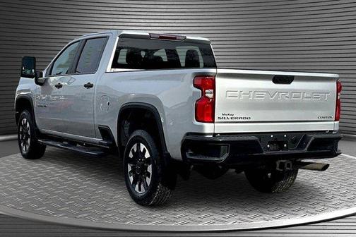 2020 Chevrolet Silverado 2500 Custom