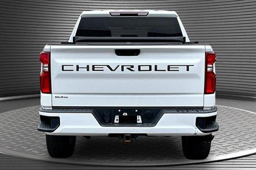 Summit White 2019 Chevrolet Silverado 1500 Custom