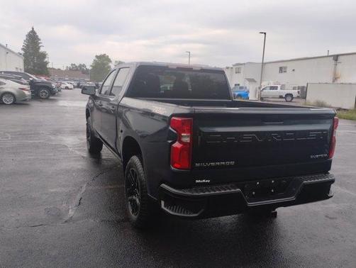 2022 Chevrolet Silverado 1500 Limited Custom Trail Boss