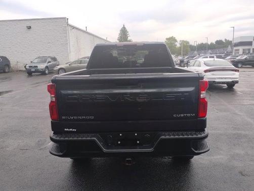2022 Chevrolet Silverado 1500 Limited Custom Trail Boss