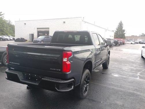 2022 Chevrolet Silverado 1500 Limited Custom Trail Boss