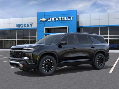 Mosaic Black Metallic 2026 Chevrolet Traverse Z71