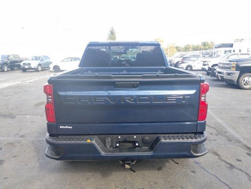 2022 Chevrolet Silverado 1500 Custom