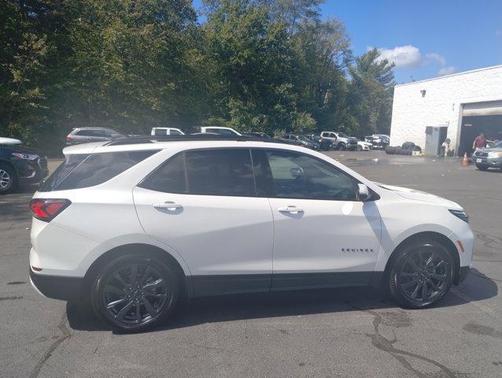 2022 Chevrolet Equinox RS