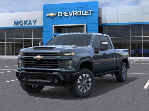 Lakeshore Blue Metallic 2026 Chevrolet Silverado 2500 Custom