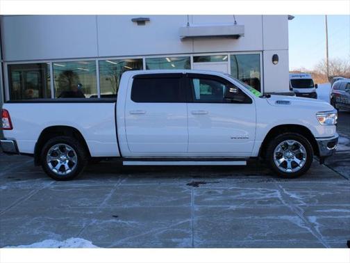 2022 RAM 1500 Big Horn Crew Cab 4x4 64' Box