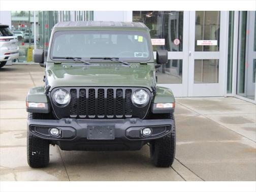 2021 Jeep Gladiator Willys 4x4