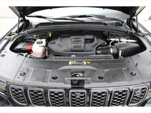 2023 Jeep Grand Cherokee L Summit Reserve 4x4