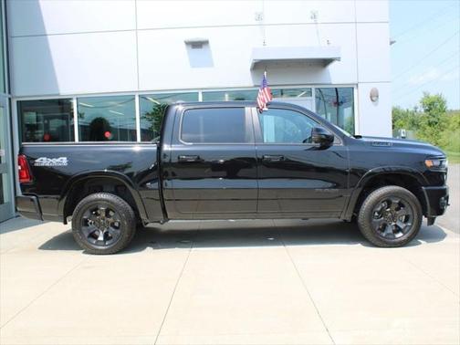 2025 RAM 1500 Big Horn Crew Cab 4x4 57' Box