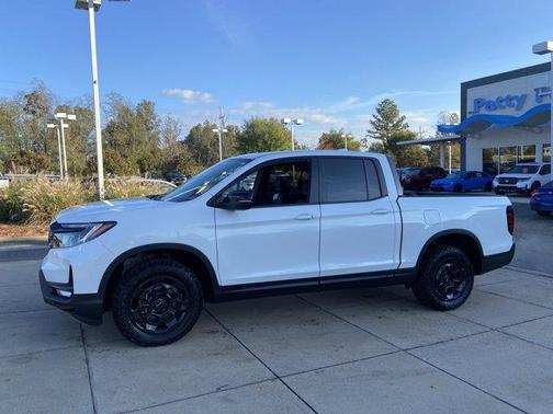 2026 Honda Ridgeline TRAILSPORT+