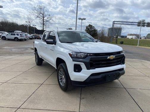 2023 Chevrolet Colorado LT