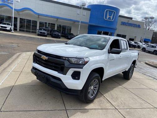 2023 Chevrolet Colorado LT