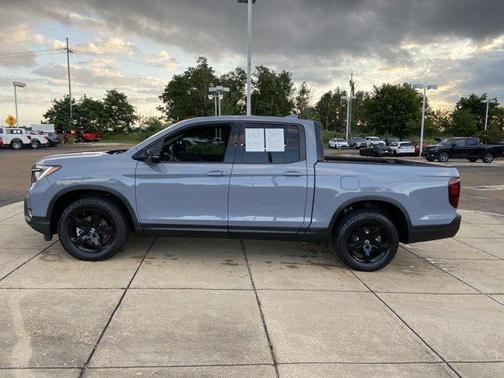 2023 Honda Ridgeline Black Edition