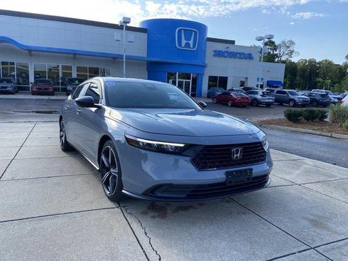 Urban Gray Pearl 2024 Honda Accord Hybrid Sport