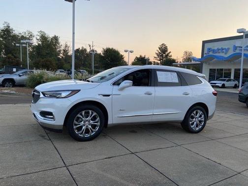 2018 Buick Enclave Avenir