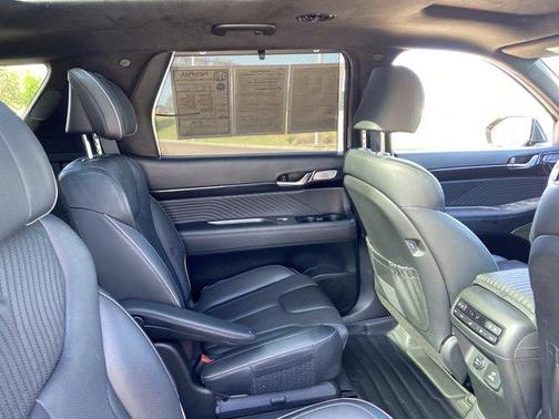 Emerald 2023 Hyundai PALISADE Calligraphy