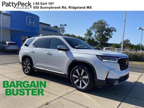 Platinum White Pearl 2023 Honda Pilot Touring