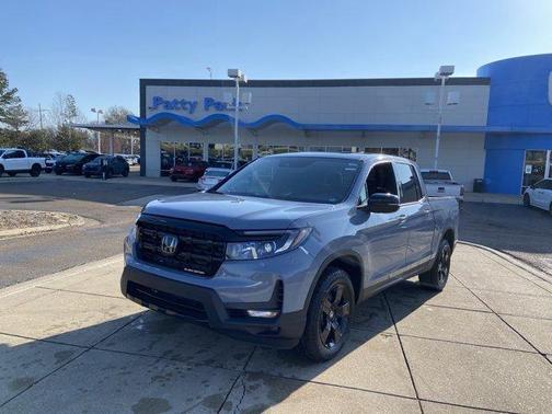Sonic Gray Pearl 2026 Honda Ridgeline Black Edition Two-Tone