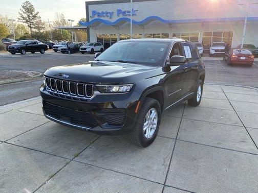 2024 Jeep Grand Cherokee Laredo