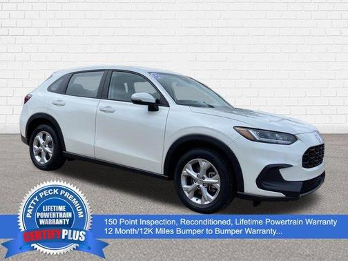 Platinum White Pearl 2024 Honda HR-V LX