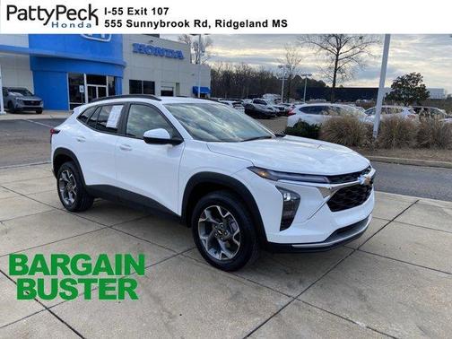 2025 Chevrolet Trax LT