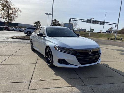 2022 Honda Accord Sport SE