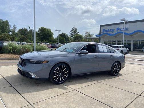 Urban Gray Pearl 2023 Honda Accord Hybrid Touring