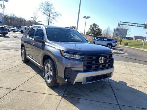 Modern Steel Metallic 2026 Honda Pilot EX-L