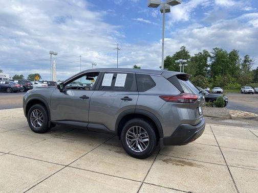 2021 Nissan Rogue S