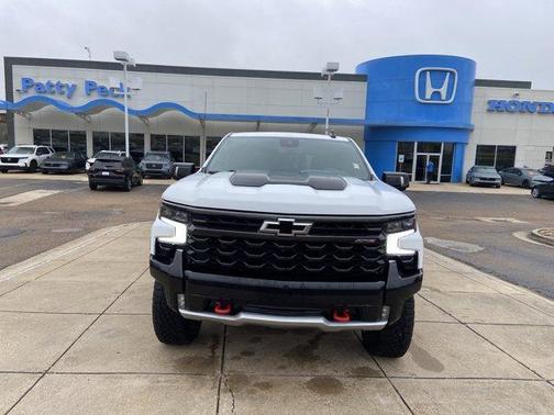 2023 Chevrolet Silverado 1500 ZR2