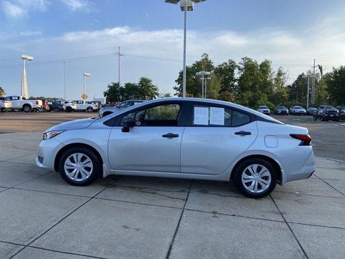 2024 Nissan Versa S