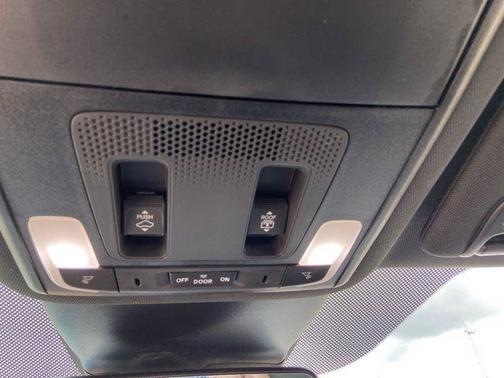 Sonic Gray Pearl 2025 Honda Pilot Black Edition