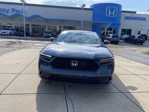 Meteorite Gray Metallic 2024 Honda Accord EX