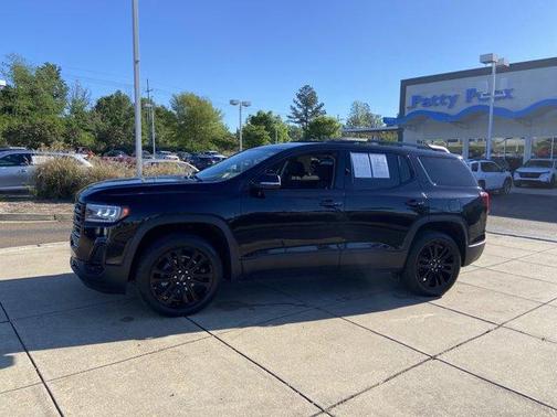 2022 GMC Acadia SLE