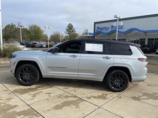 2024 Jeep Grand Cherokee L Summit