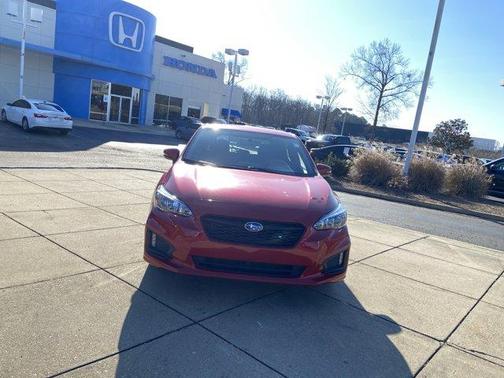 2017 Subaru Impreza 2.0i Sport