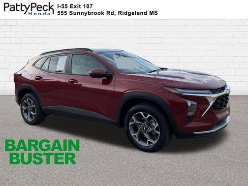 2025 Chevrolet Trax LT