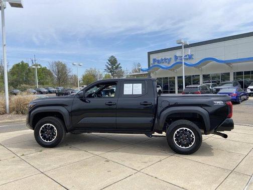 2025 Toyota Tacoma TRD Off Road