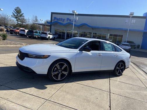 Platinum White Pearl 2026 Honda Accord SE