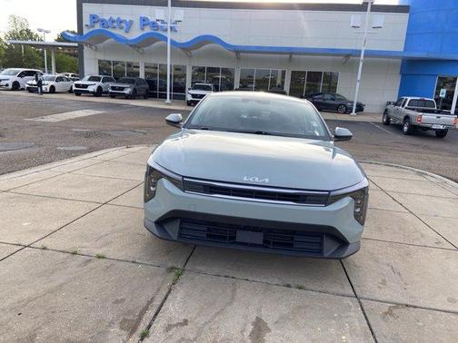 Steel Gray 2025 Kia K4