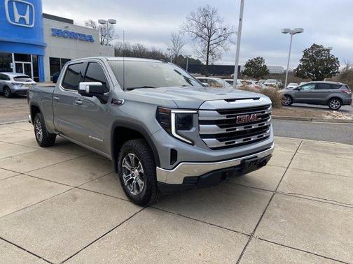 2024 GMC Sierra 1500 SLE