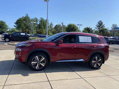 2021 Nissan Rogue SL
