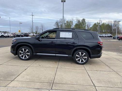 2025 Honda Pilot Elite