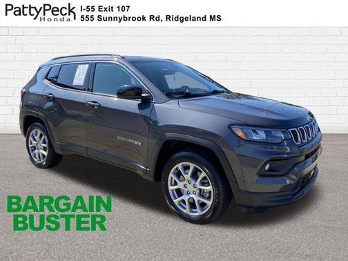 2024 Jeep Compass Latitude Lux