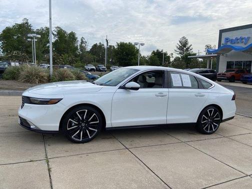 2024 Honda Accord Hybrid Touring