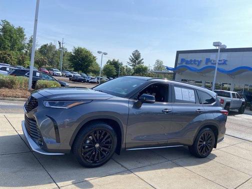 2023 Toyota Highlander XSE